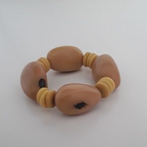 Yellow tagua bracelet.(code:ACPR-B-006)